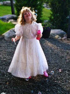 Iloa ja saippuakuplia, vuokramökki, majoitus, Renko, huvila, Villa Salon lomamökki, ilo, riemu, lasten kanssa