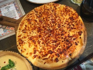 hatsapuri, georgialainen ruoka, Pietari, Venäjä hatsapuri, georgialainen ruoka, Pietari, Venäjä