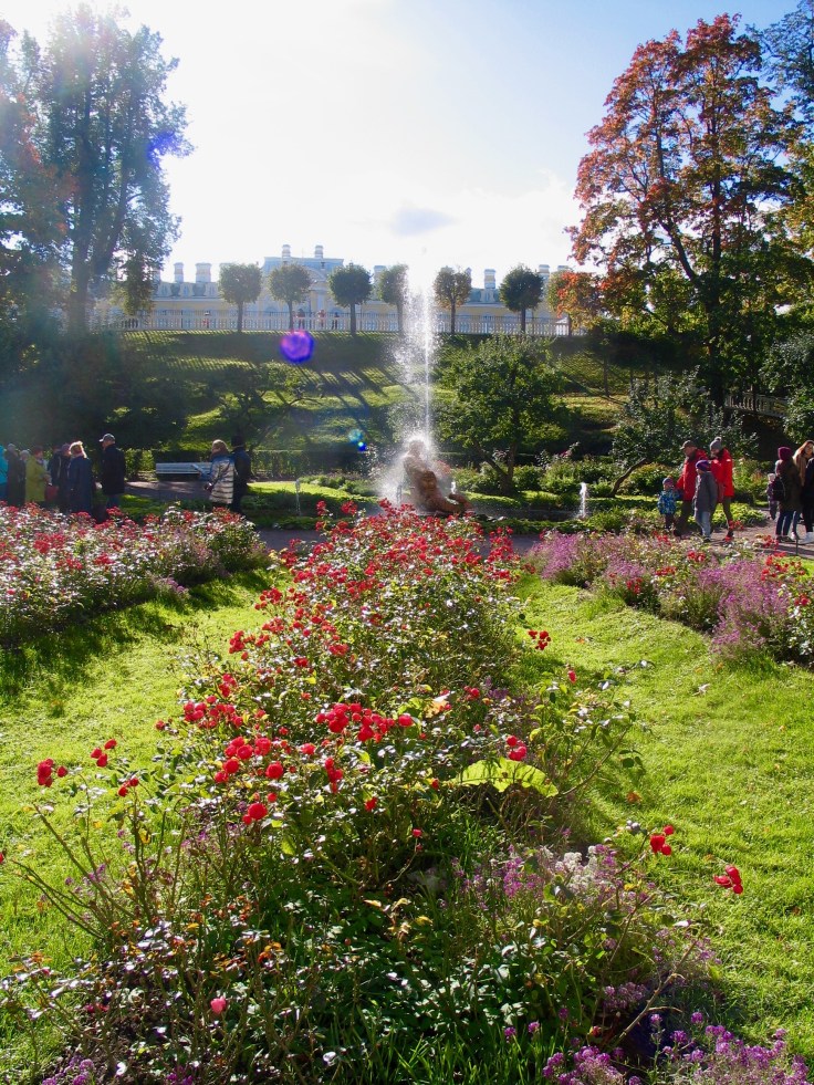 Pietarhovi, suihkulähde, Pietari, St Petersburg, Russia, Venäjä