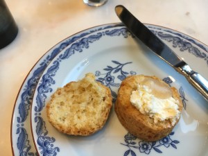 Iltapäivätee, skonssi, Afternoon tea, Helsinki, Salutorget