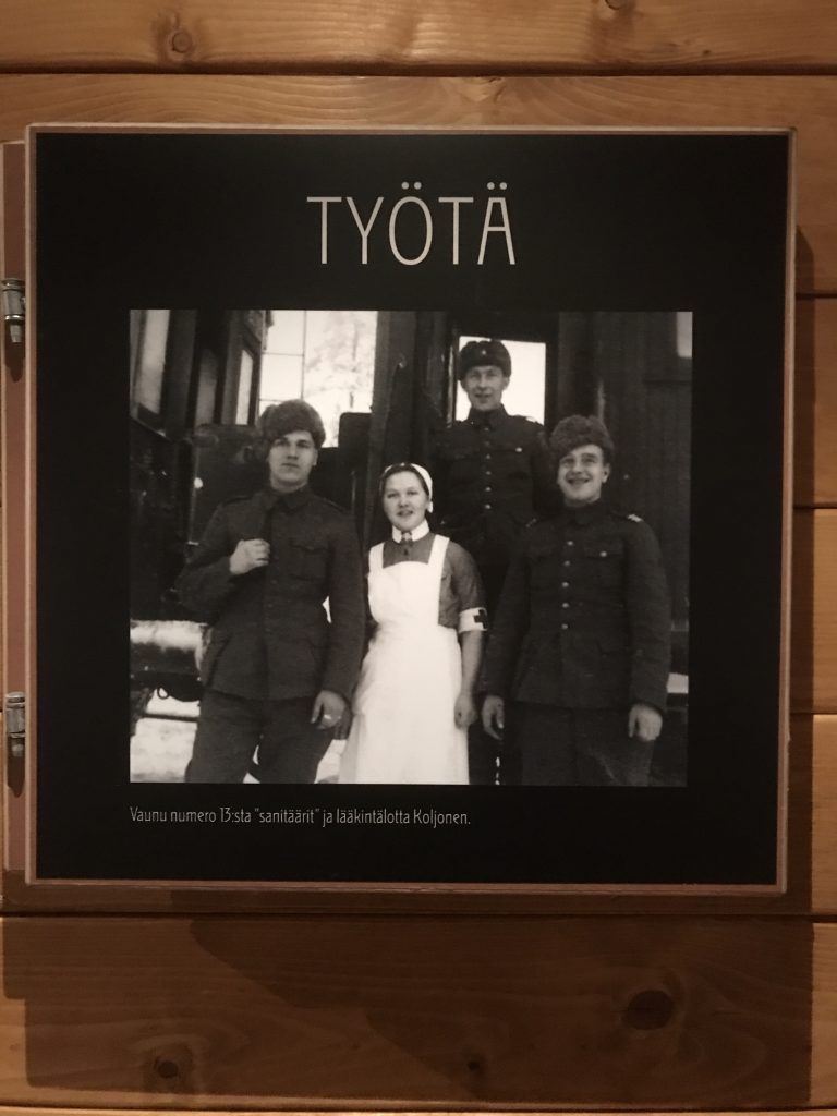 Löökintalotat, lottamuseo, Tuusulanjärvi