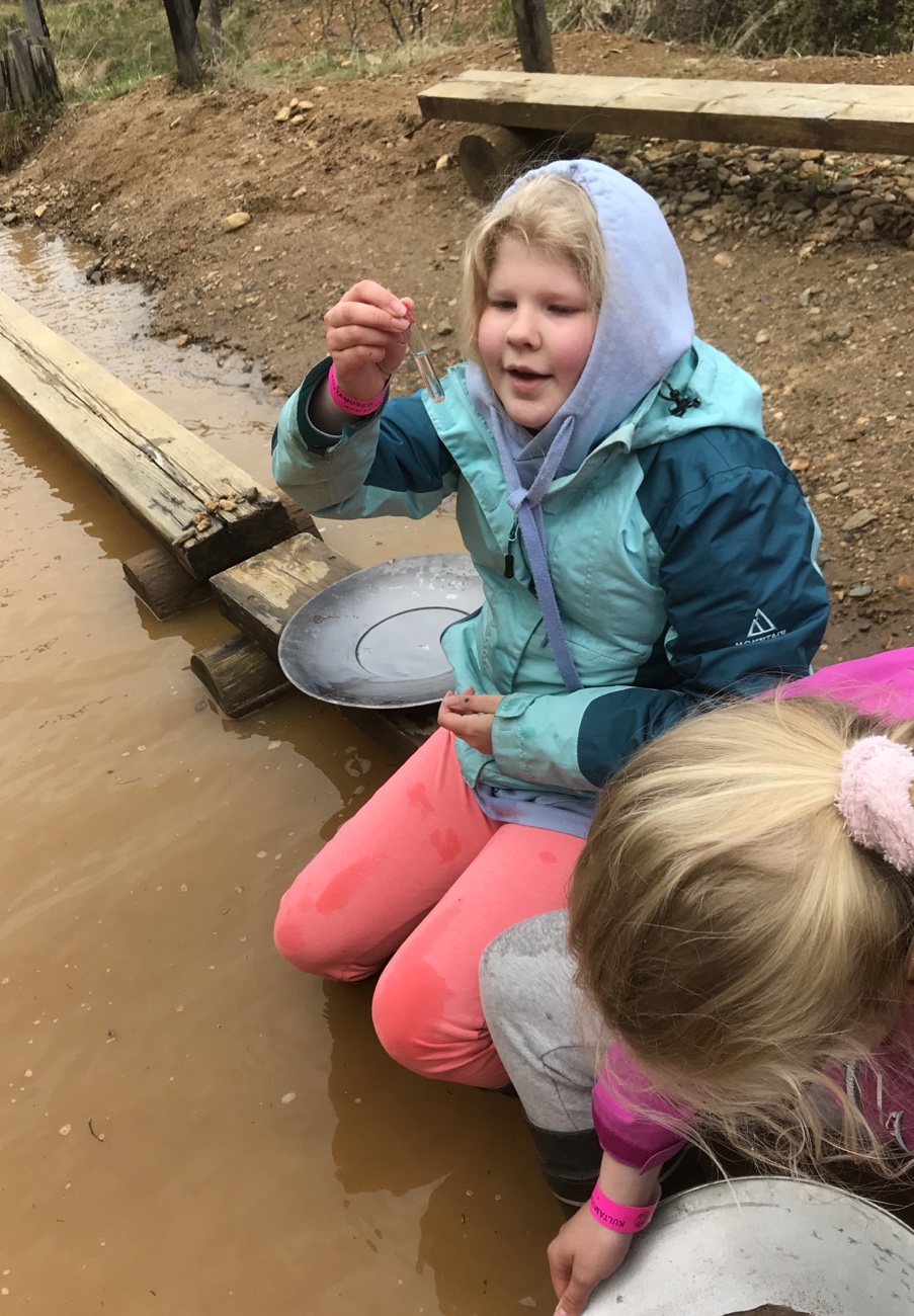 Tankavaaran kultakylä, kullanhuuhdonta, Lappi, Sompio