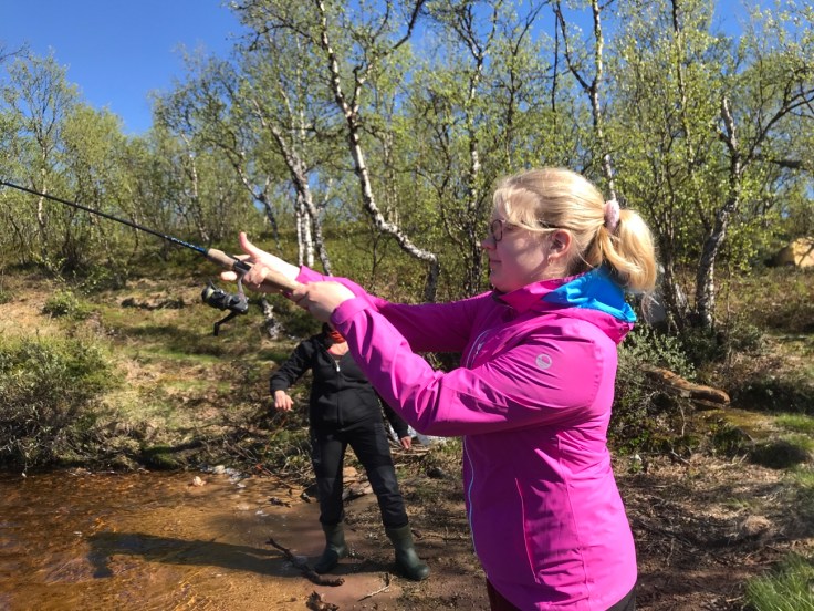 Giellajohka, Inari, Lappi, Explore Inari, kalassa, kalastus, kalastusloma, virvelöinti, uistelu, Aksujärvi