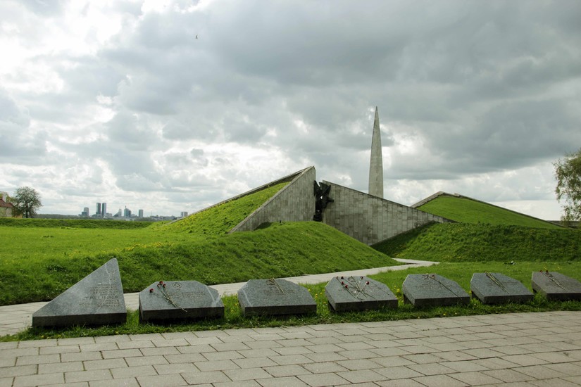 Maarjamäen muistomerkkialue, Tallinna, Viro